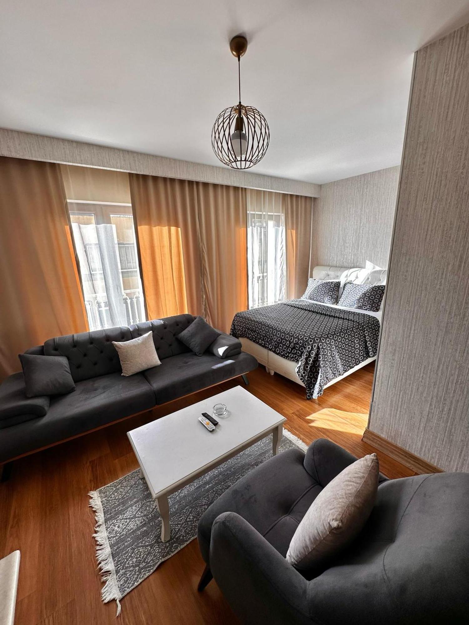 Sabiha Gokcen Hotel Istanbul Houses Ngoại thất bức ảnh