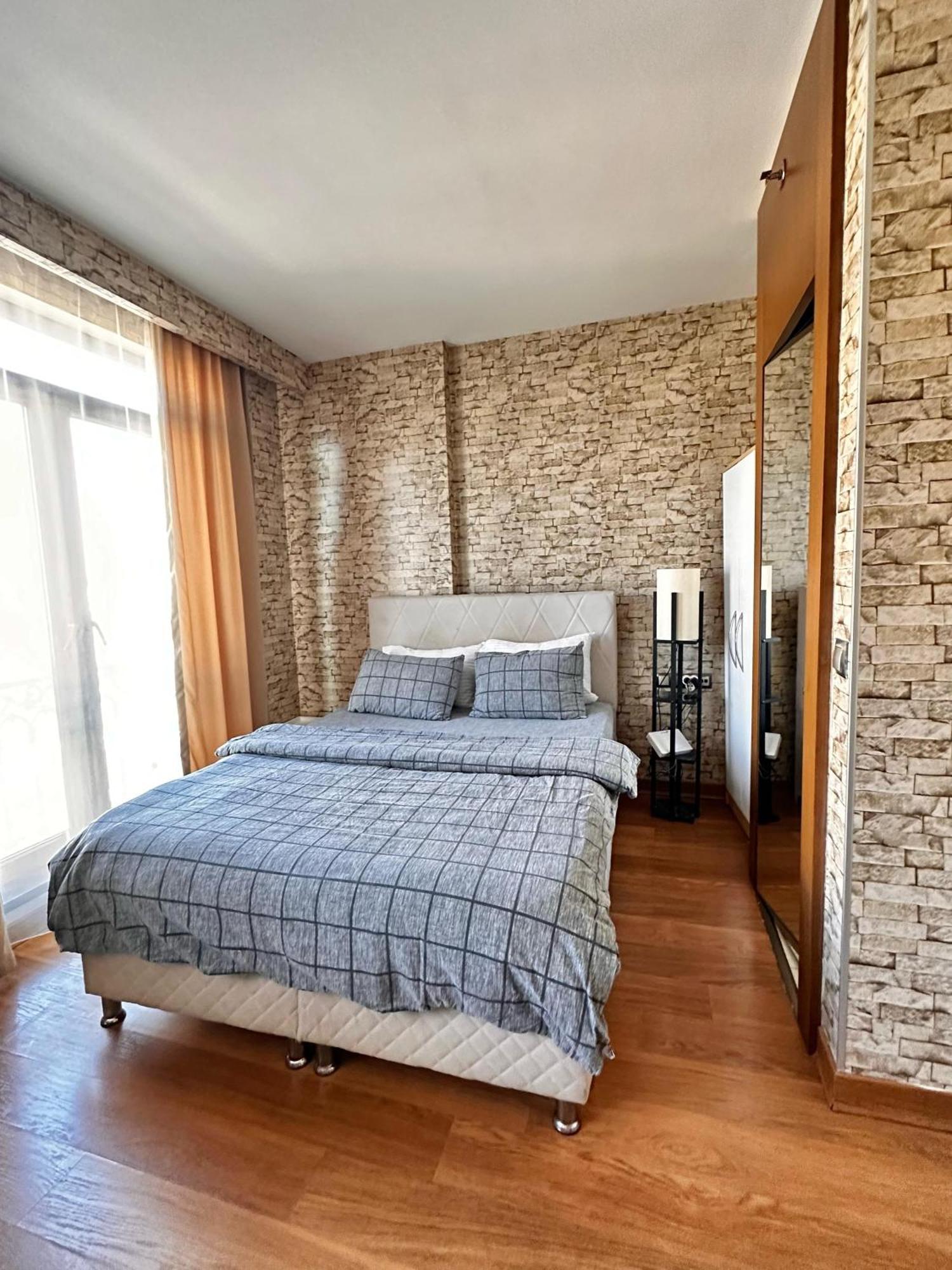 Sabiha Gokcen Hotel Istanbul Houses Ngoại thất bức ảnh
