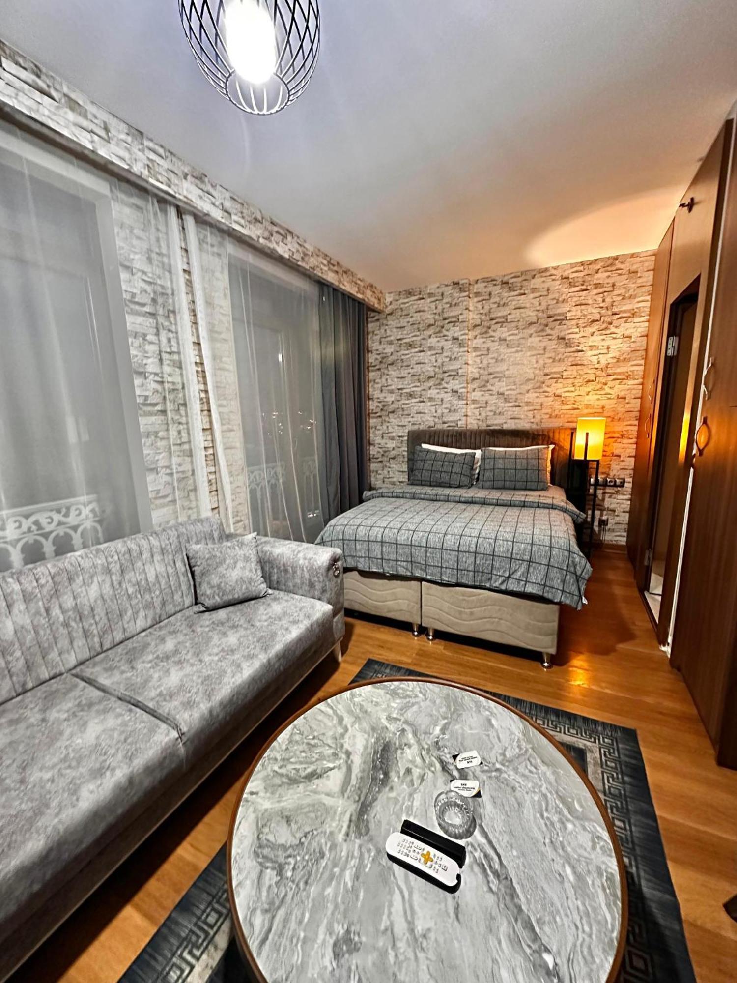 Sabiha Gokcen Hotel Istanbul Houses Ngoại thất bức ảnh