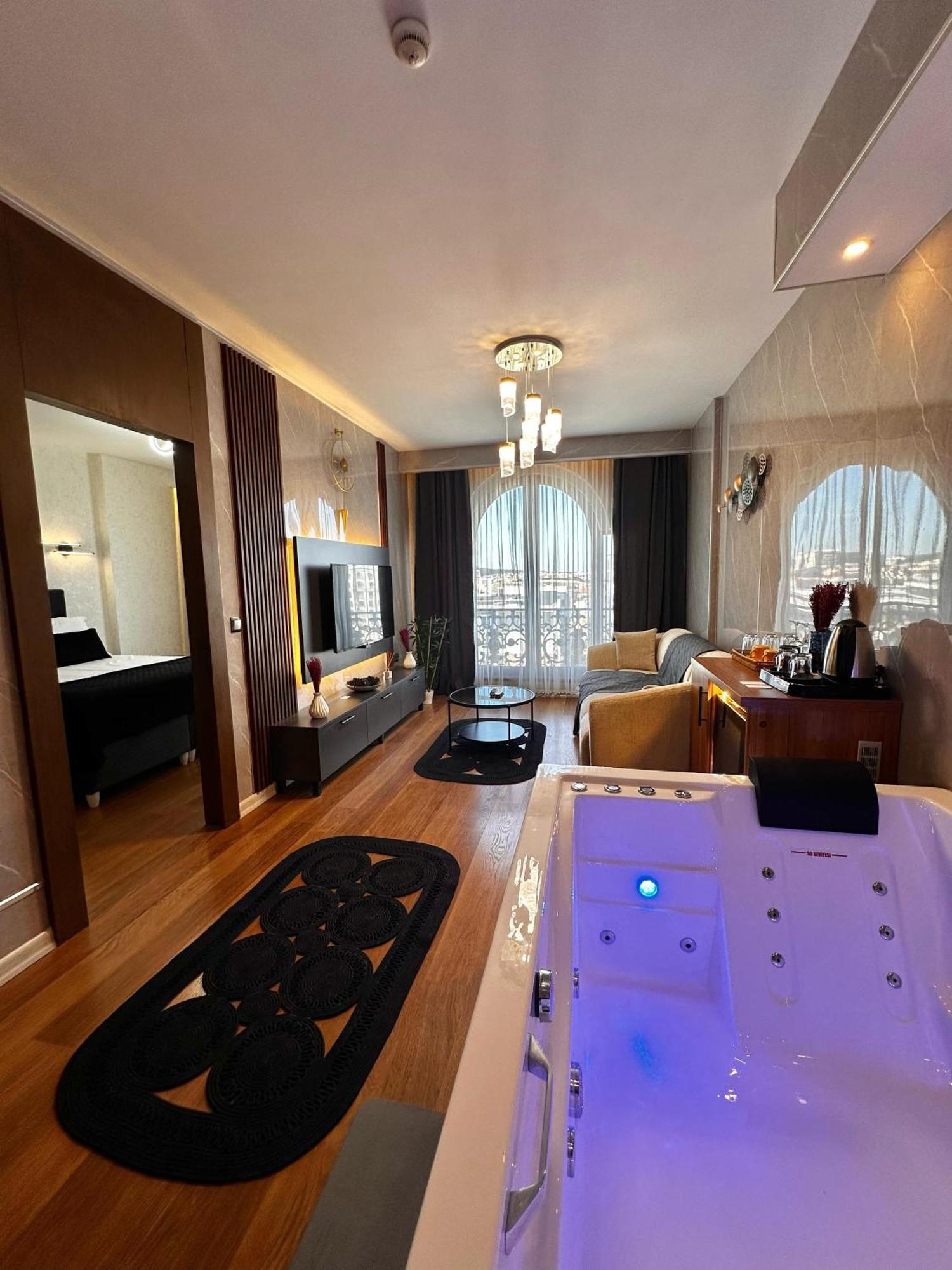 Sabiha Gokcen Hotel Istanbul Houses Ngoại thất bức ảnh